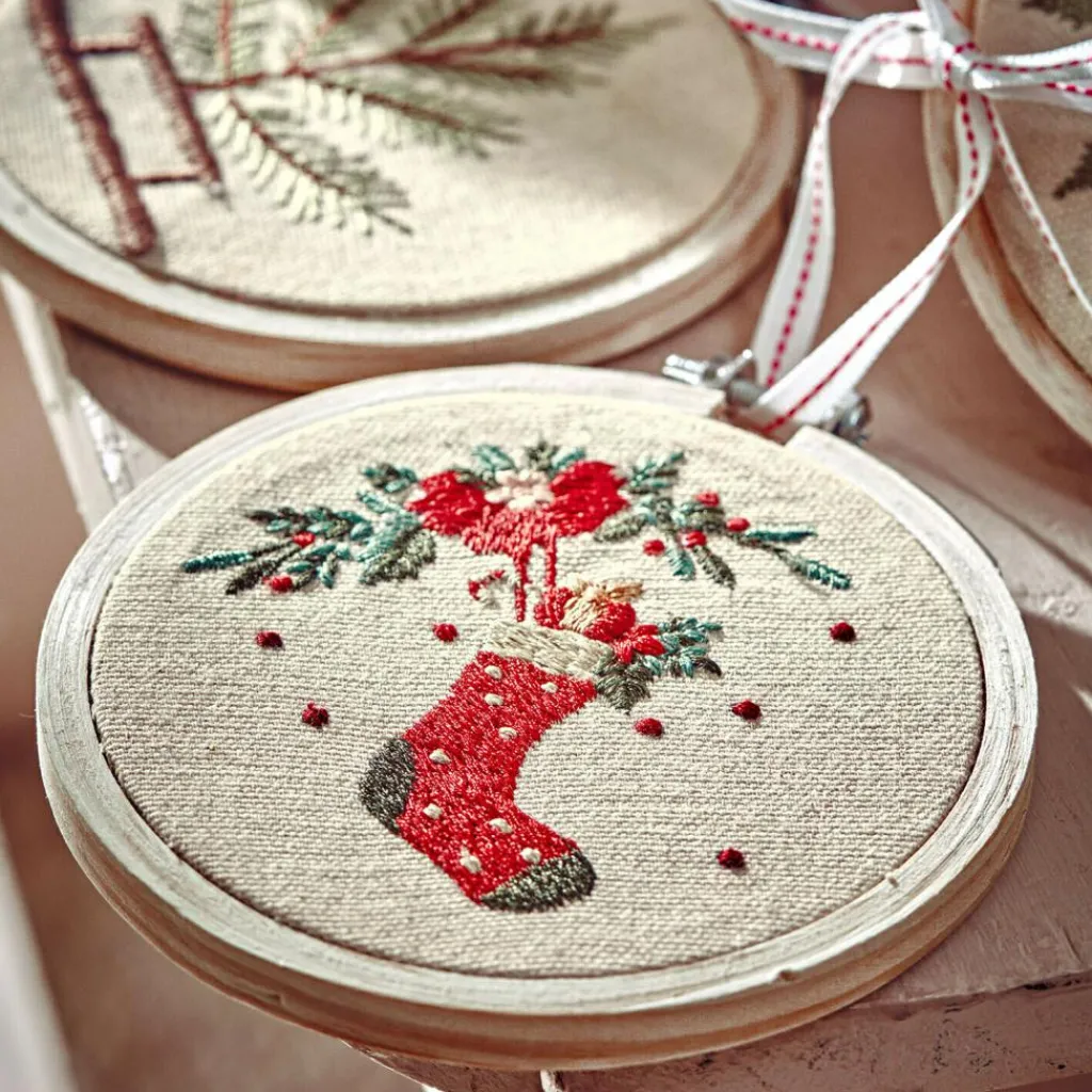 LOBERON Objets Décoratifs De Noël*Lot de 4 décorations Seravas