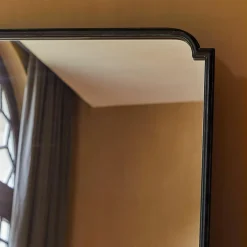LOBERON Miroirs|Miroirs*Miroir Miravois